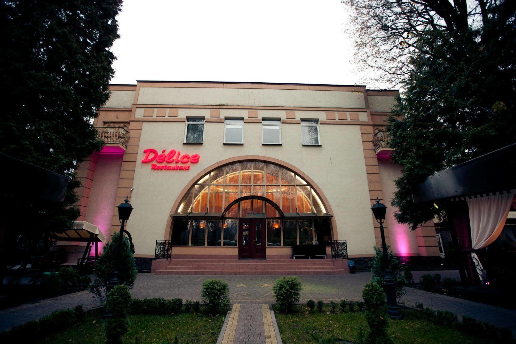 Delice Hotel ลวีฟ ภายนอก รูปภาพ