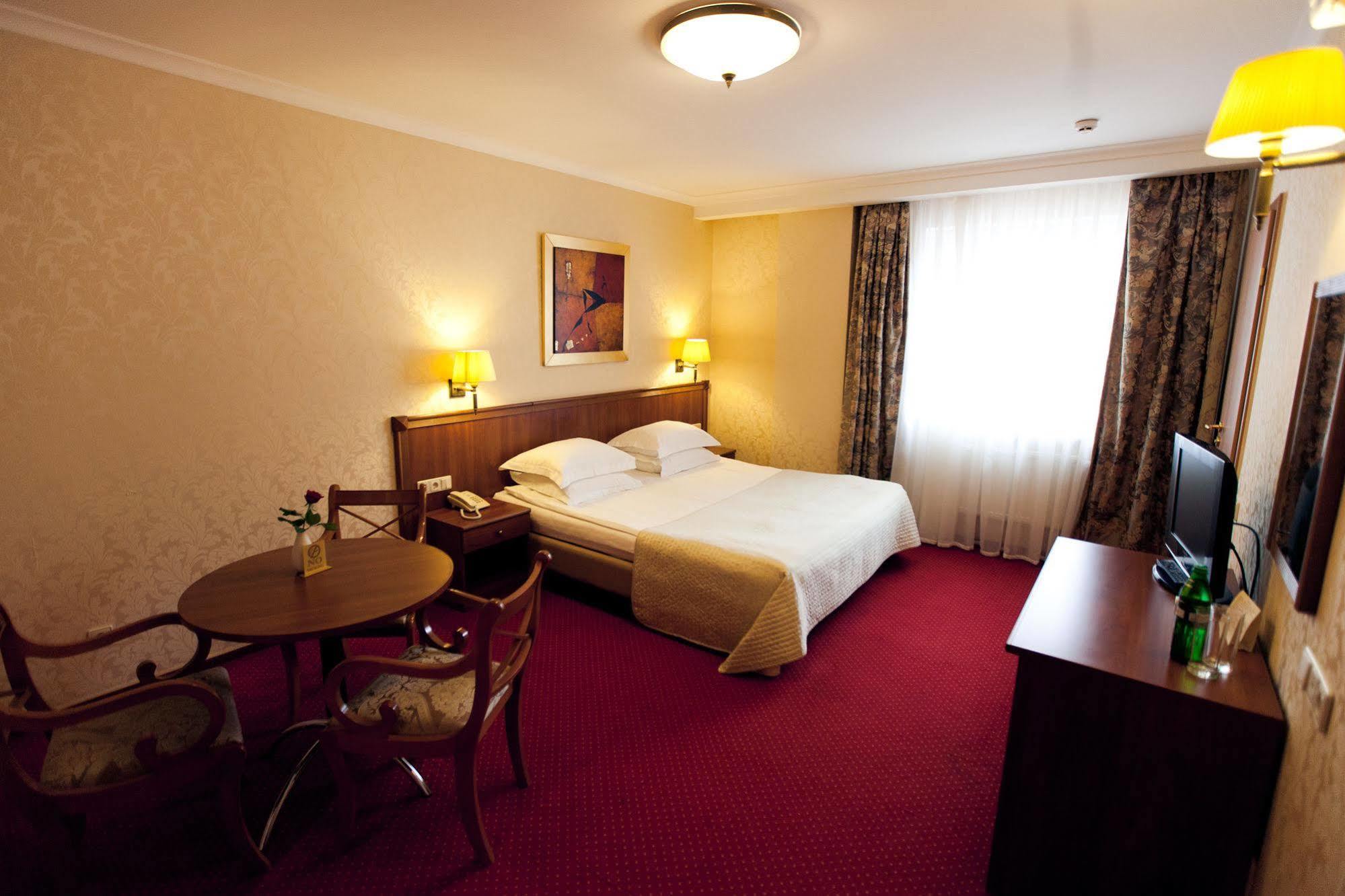 Delice Hotel ลวีฟ ภายนอก รูปภาพ